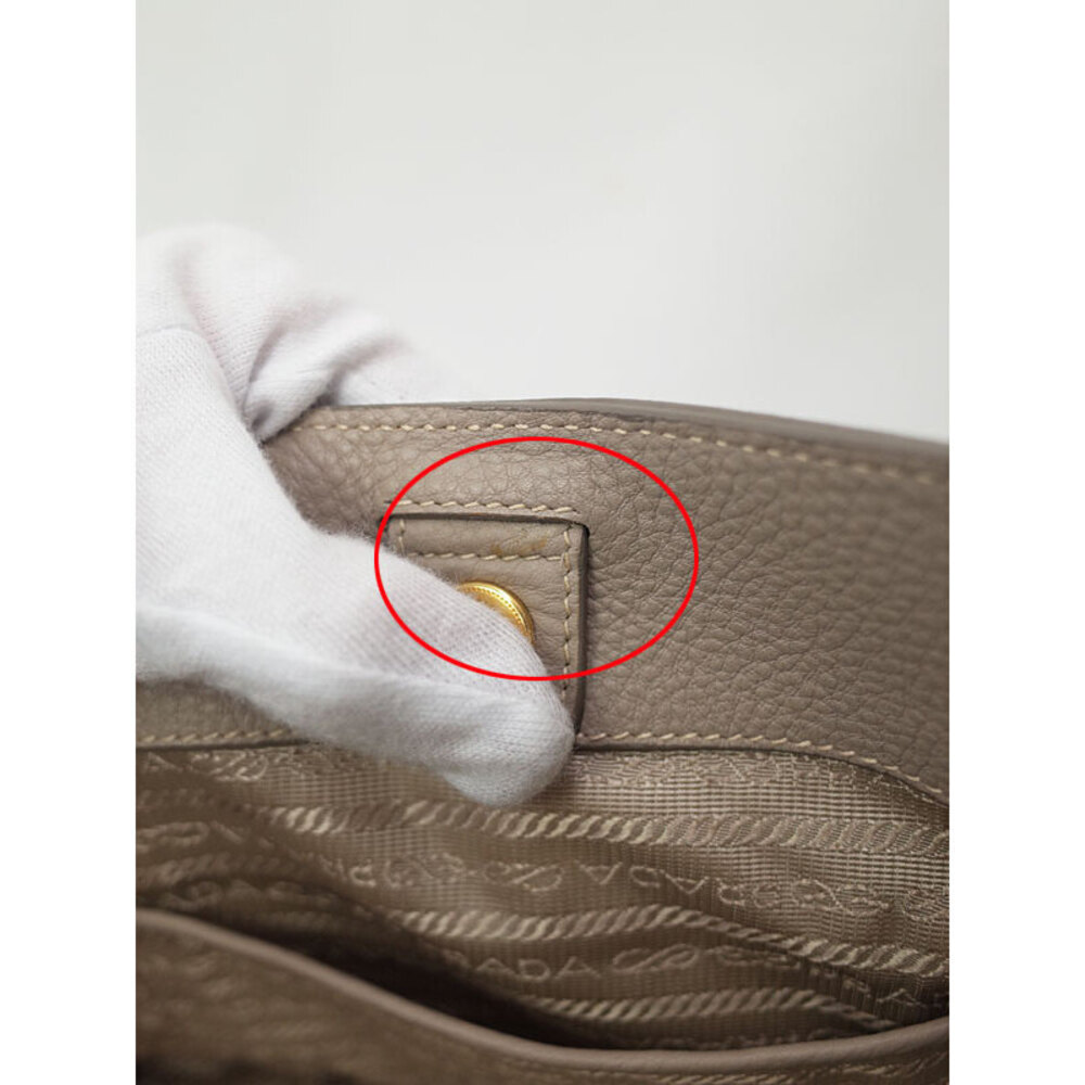 Prada Vitello Daino leather shopper tote bag grained calfskin leather Pink - Picture 6 of 9